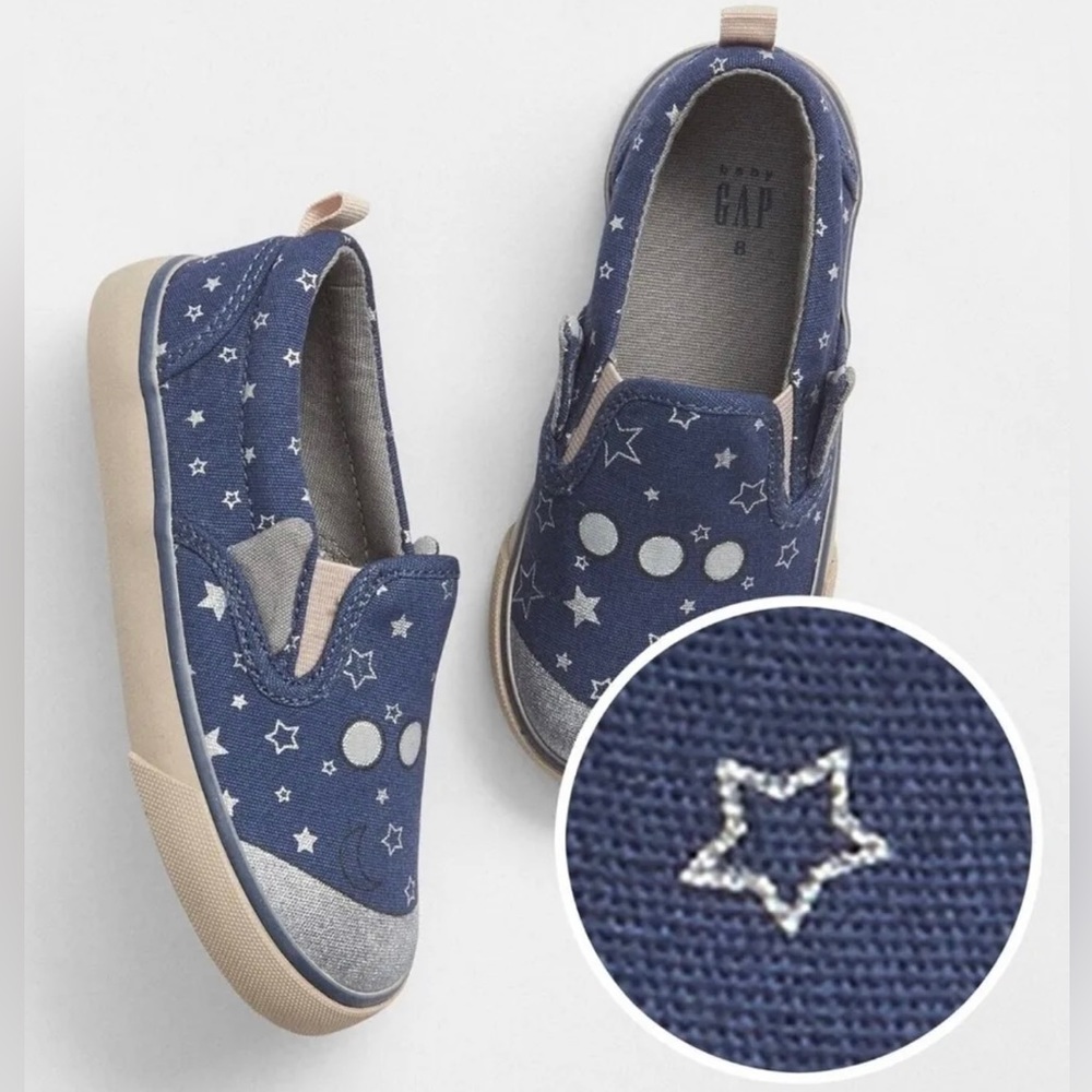 Gap Toddler Sneakers size 7